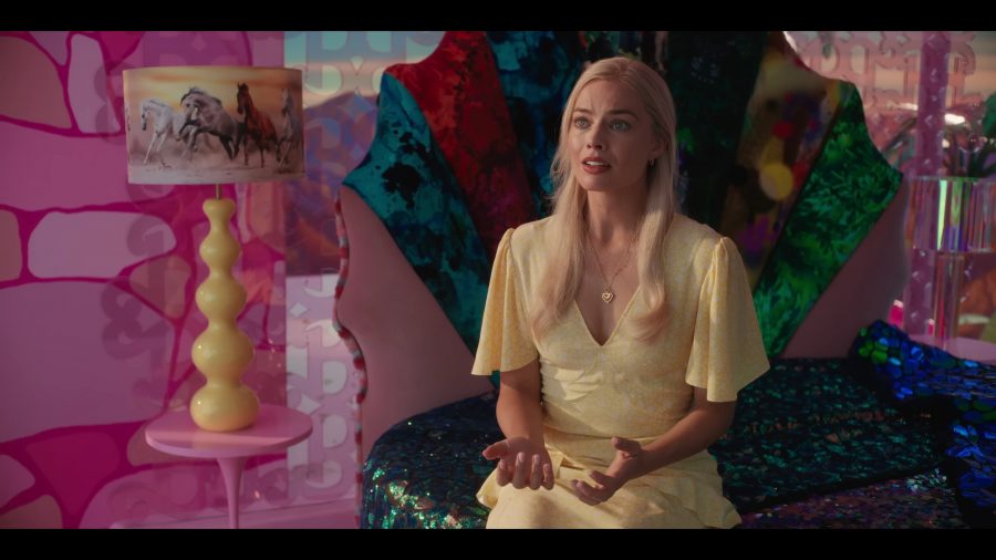 yellow dress - Margot Robbie) - Barbie (2023) Movie