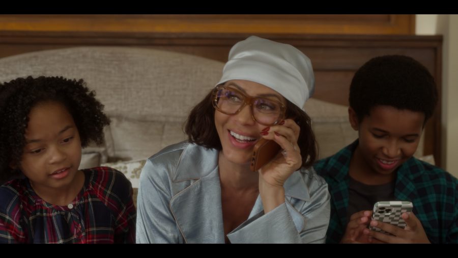 oversized eyeglasses - Nicole Ari Parker (Lisa Todd) - And Just Like That... TV Show