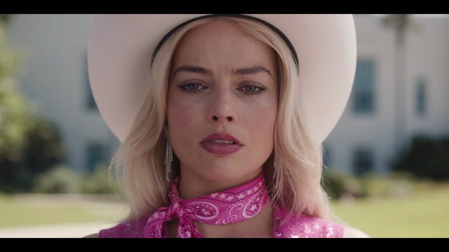 stars print pink neck scarf - Margot Robbie) - Barbie (2023) Movie