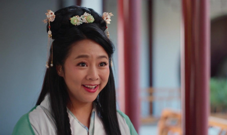 Hair Jewelry Accessories of Stephanie Hsu as Kat Huang Outfit Joy Ride (2023) Movie