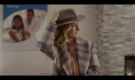 Fedora Hat of Actress Sarah Jessica Parker as Carrie Bradshaw Outfit And Just Like That... TV Show