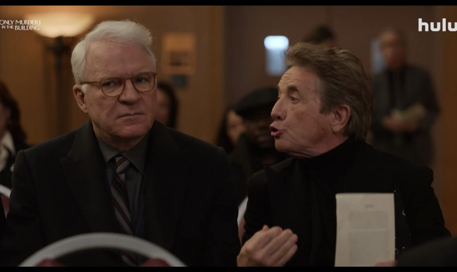 Glasses of Steve Martin as Charles-Haden Savage