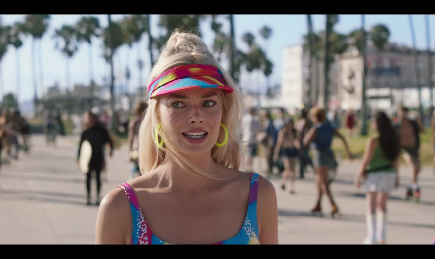 Neon Hoop Earrings of Margot Robbie