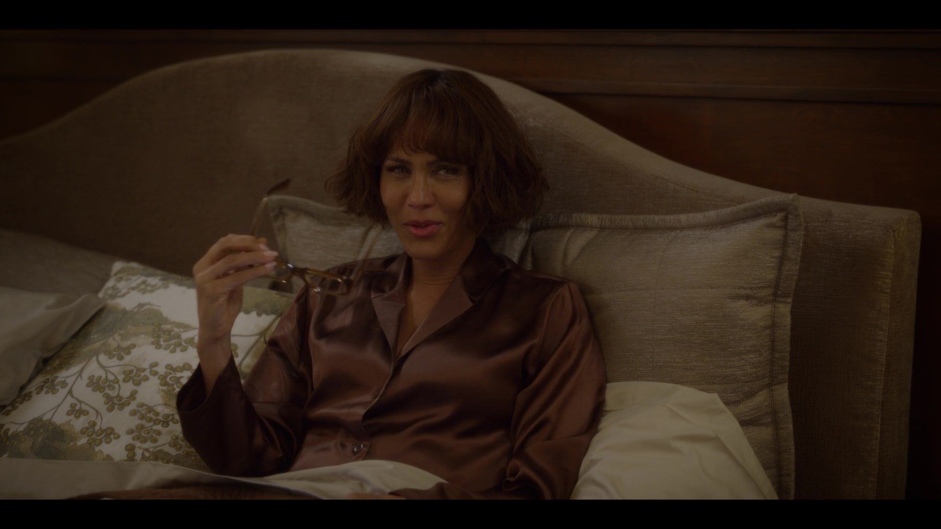 Brown Pajama Sleepwear of Nicole Ari Parker as Lisa Todd Wexley