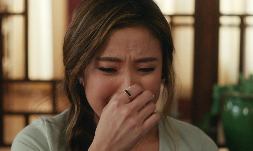 Onyx Gold Ring of Ashley Park as Audrey Sullivan