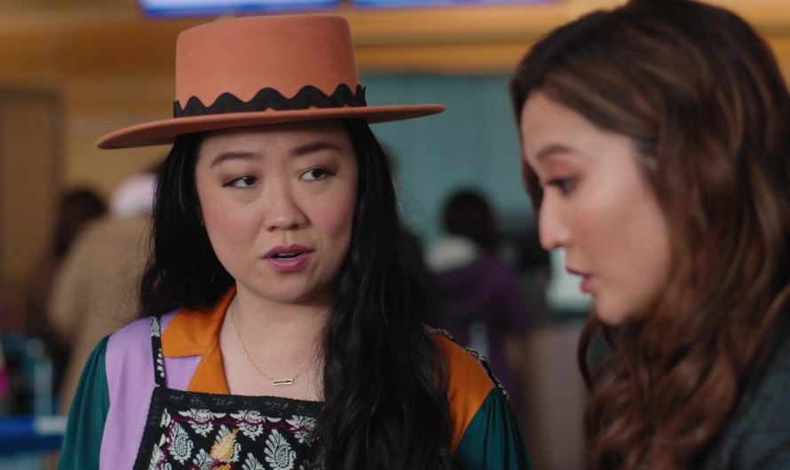 Wave-Style Band Round Rim Wool Hat of Sherry Cola as Lolo Chen