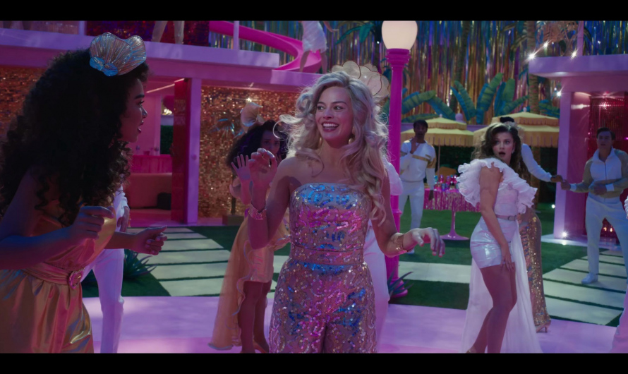 Sequin Glitter Jumpsuit of Margot Robbie