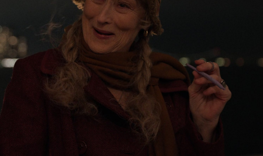 Floral Print Hat Worn by Meryl Streep as Loretta Durkin