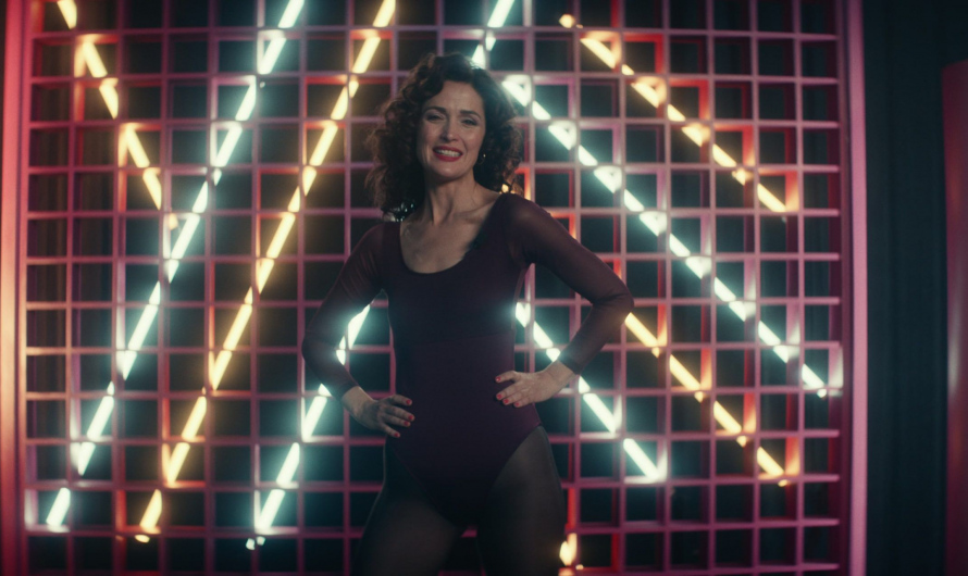 Long Sleeve Leotard Bodysuit of Rose Byrne as Sheila Rubin