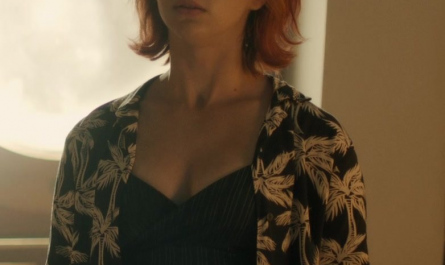 Black Palm Print Hawaiian Shirt Worn by Emily Rudd as Nami Outfit One Piece TV Show