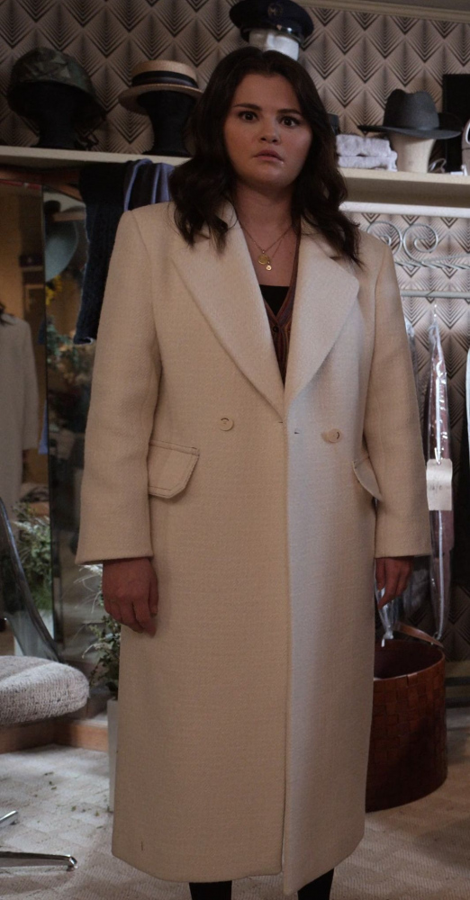 Long White Coat of Selena Gomez as Mabel Mora