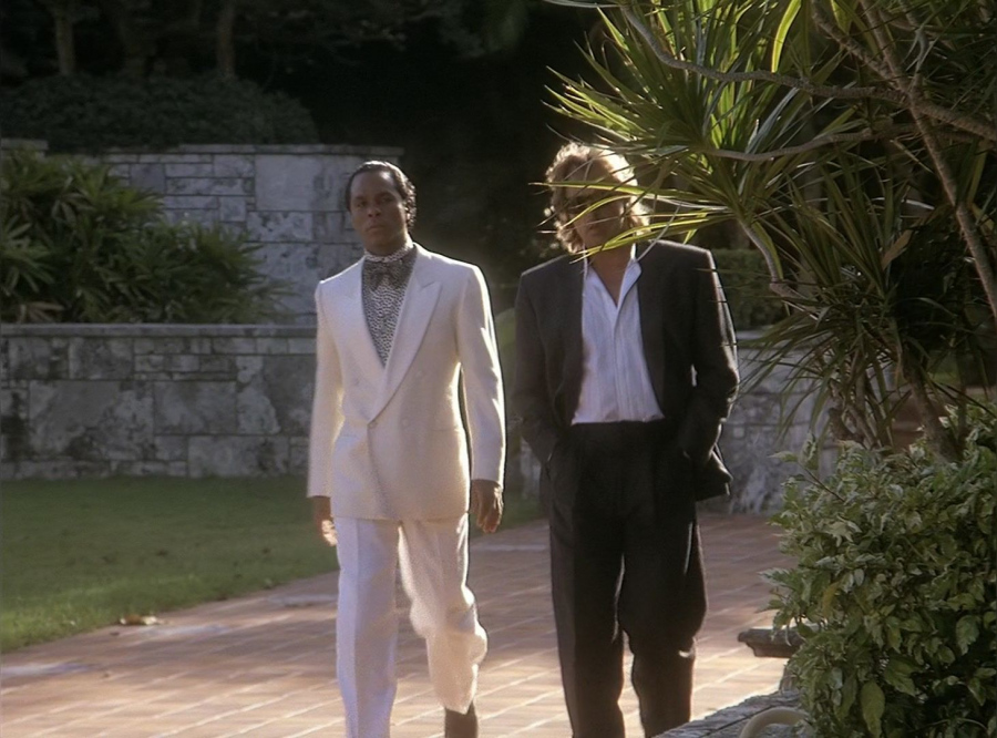 white blazer and pants suit - Philip Michael Thomas (Detective Ricardo "Rico" Tubbs) - Miami Vice TV Show