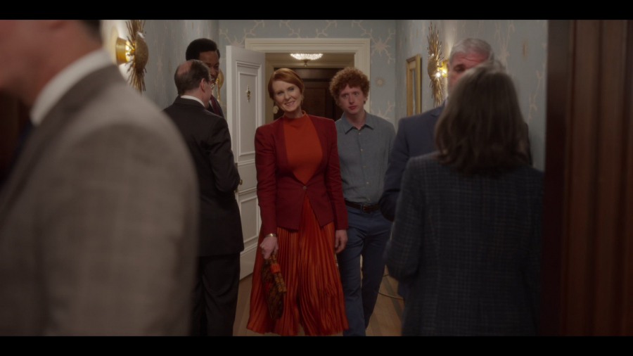 Red Pleated Skirt of Cynthia Nixon as Miranda Hobbes
