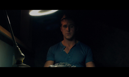 Blue Short Sleeved Shirt of Ryan Gosling as The Driver Outfit Drive (2011) Movie