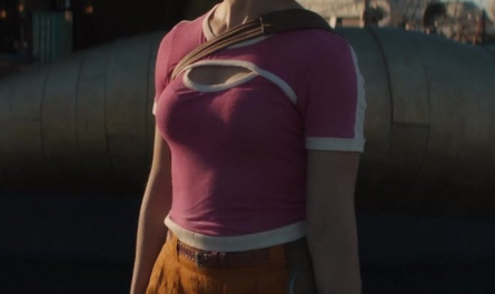 Pleated Mini Skirt of Emily Rudd as Nami Outfit One Piece TV Show