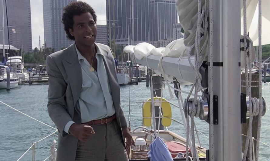 Grey Double Breasted Jacket of  Philip Michael Thomas as Detective Ricardo Tubbs