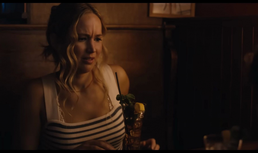 Striped Top of Jennifer Lawrence as Maddie Barker