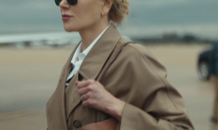 Metal Frame Aviator Sunglasses Worn by Nicole Kidman as Kaitlyn Meade Outfit Special Ops: Lioness TV Show
