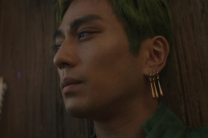 3 Solid Water Drop Gold Earrings of Mackenyu Arata as Roronoa Zoro Outfit One Piece TV Show