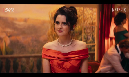 Necklace of Laura Marano as Cami Outfit Choose Love (2023) Movie