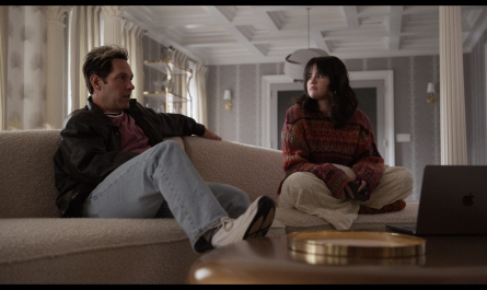 White Sneakers of Paul Rudd as Ben Glenroy Outfit Only Murders in the Building TV Show