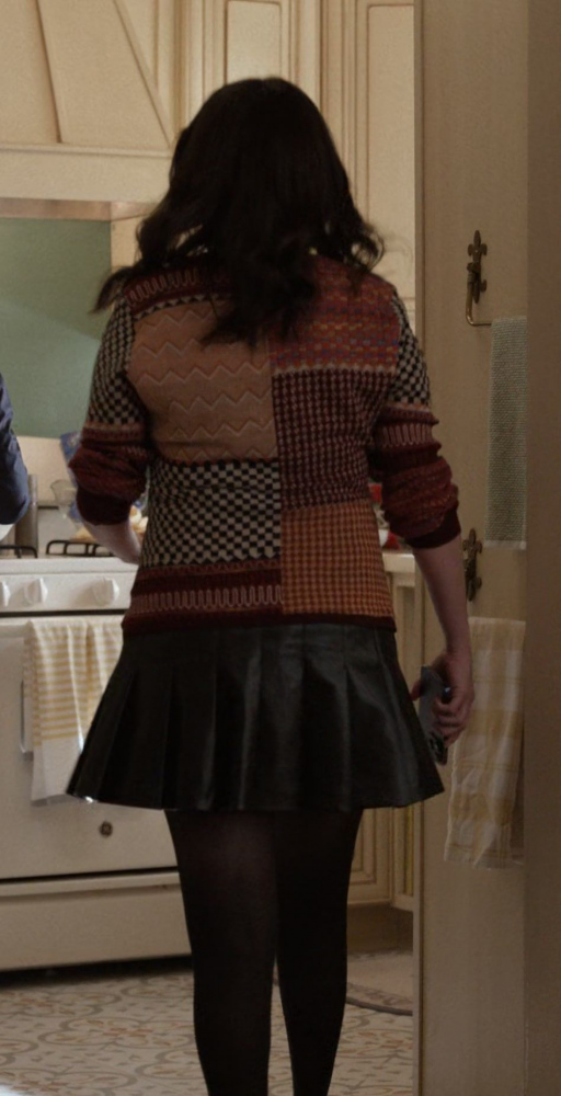 Leather Pleated Skirt Worn by Selena Gomez as Mabel Mora