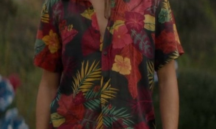 Tropical Floral Print Hawaiian Short Sleeve Shirt Worn by Iñaki Godoy as Monkey D Luffy Outfit One Piece TV Show