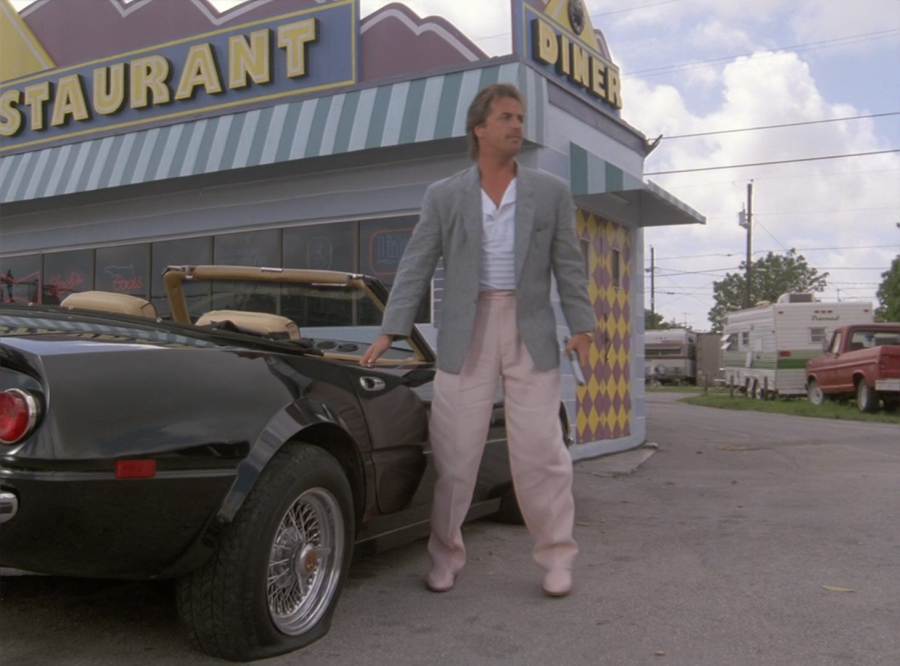 pastel pink pants - Don Johnson (Detective James "Sonny" Crockett) - Miami Vice TV Show