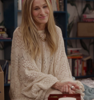White Oversized Sweater of Sarah Jessica Parker as Carrie Bradshaw Outfit And Just Like That... TV Show