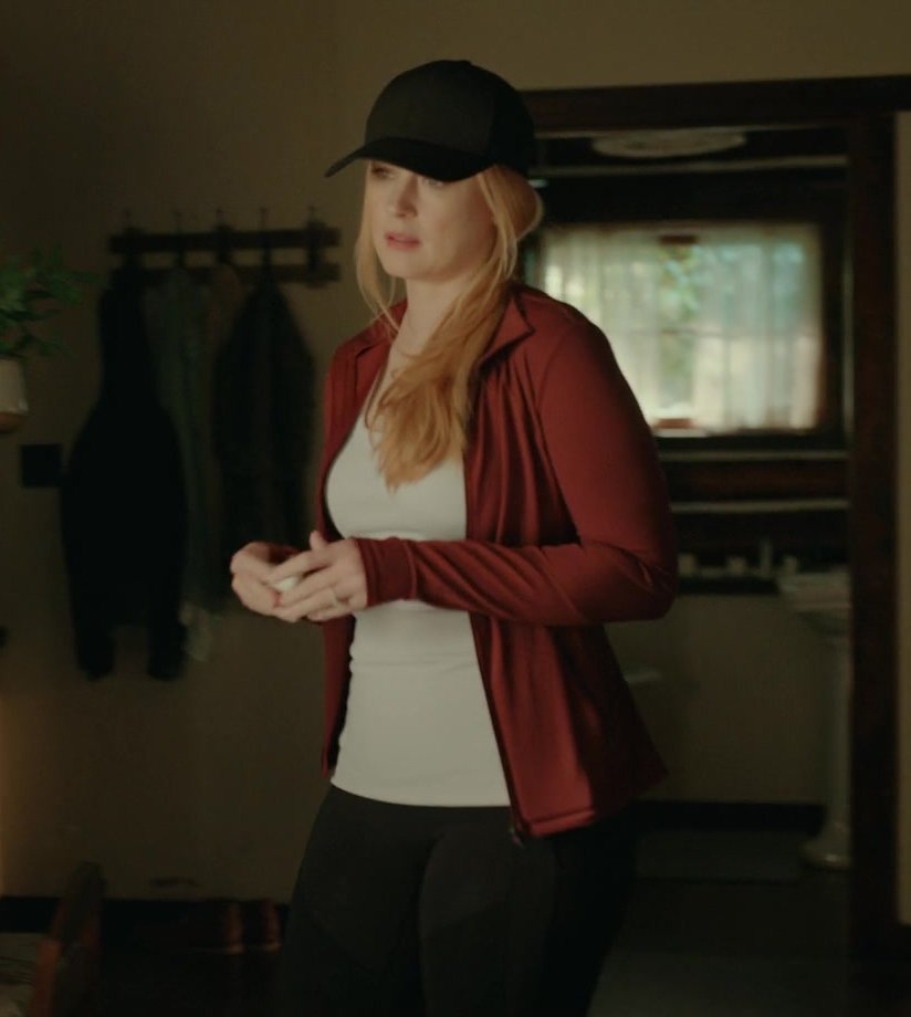 Red Sports Jacket of Alexandra Breckenridge as Mel Monroe