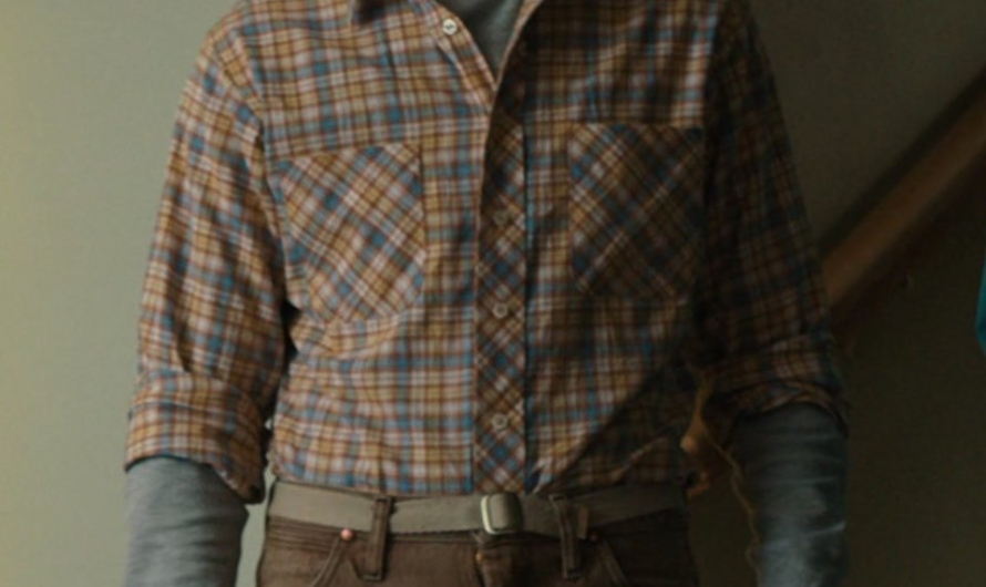 Plaid Short Sleeve Shirt of Noah Schnapp as Will Byers