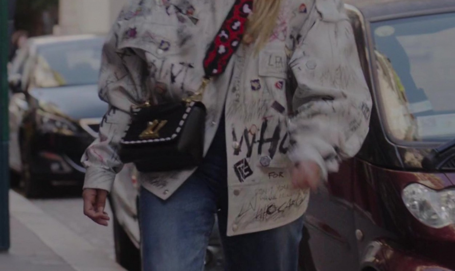 Blue Jeans of Camille Razat