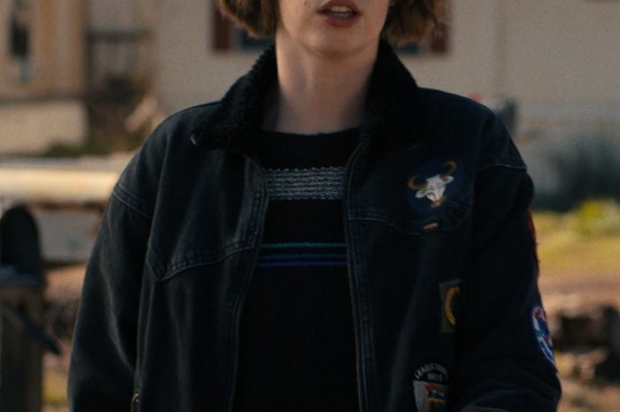 Black Denim Jacket of Maya Hawke as Robin Buckley Outfit Stranger Things TV Show