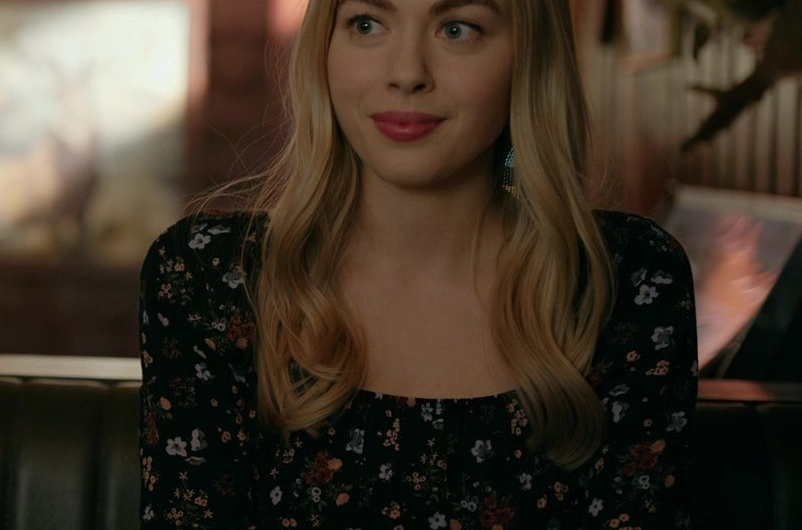 Black Floral Long Sleeve Top of Sarah Dugdale as Lizzie