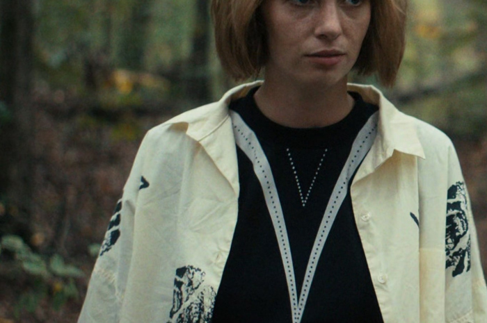 Palm Print Shirt of Maya Hawke as Robin Buckley Outfit Stranger Things TV Show