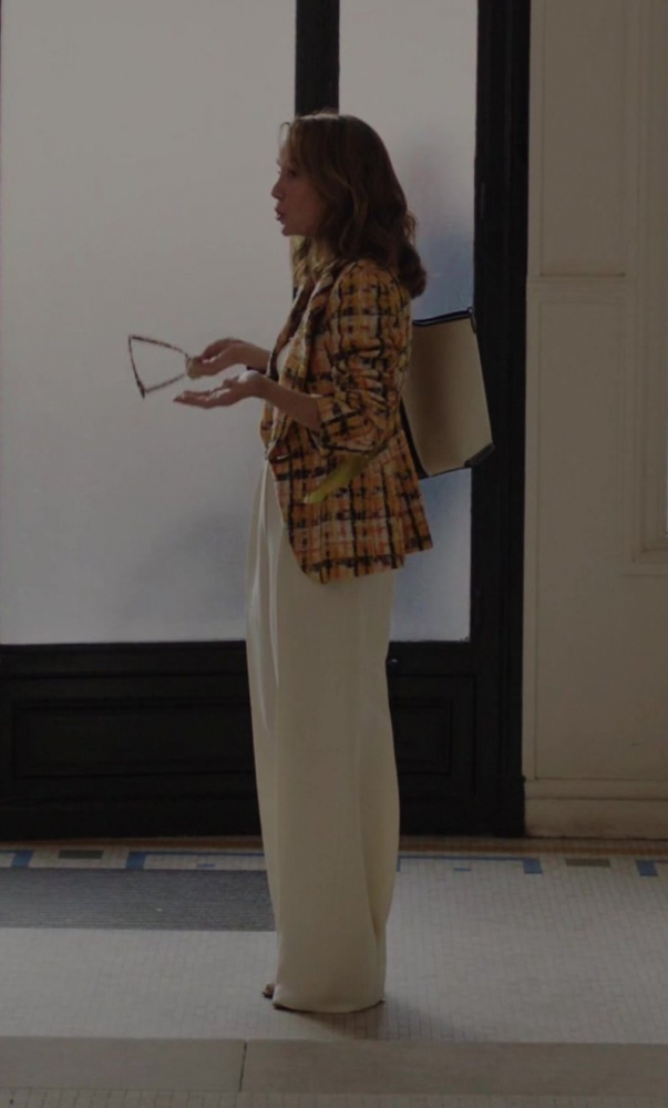 white high-waisted pants - Philippine Leroy-Beaulieu (Sylvie) - Emily in Paris TV Show