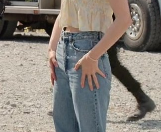 Light Blue High Waisted Jeans Worn by Sarah Dugdale as Lizzie Outfit Virgin River TV Show