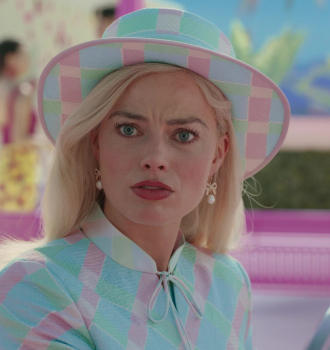 Multicolor Hat of Margot Robbie Outfit Barbie (2023) Movie