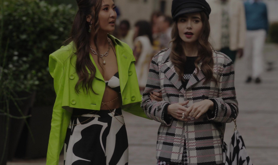 Black and White Graphic Print Skirt Worn by Ashley Park as Mindy Chen