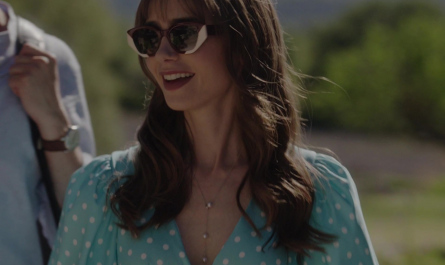 Butterfly Sunglasses of Lily Collins as Emily Cooper Outfit Emily in Paris TV Show