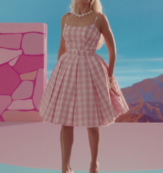 Pink Pumps of Margot Robbie Outfit Barbie (2023) Movie