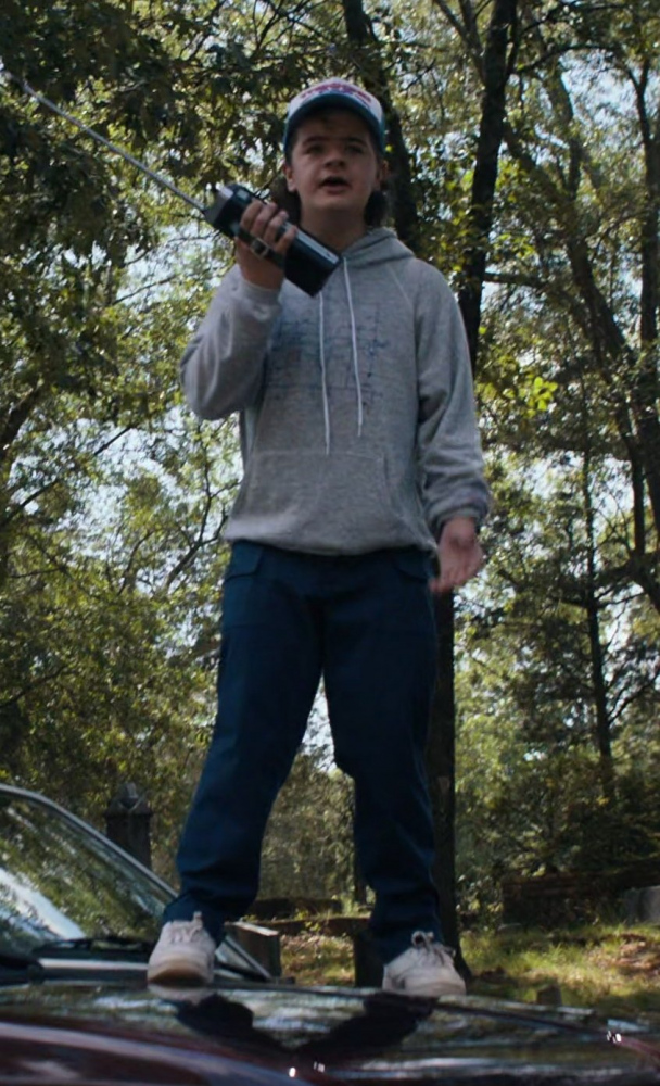 blue pants with pockets - Gaten Matarazzo (Dustin Henderson) - Stranger Things TV Show