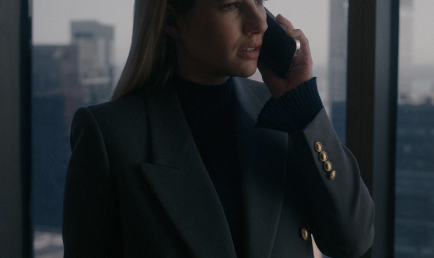 Tailored Double Breasted Blazer of Emma Roberts as Anna Victoria Alcott