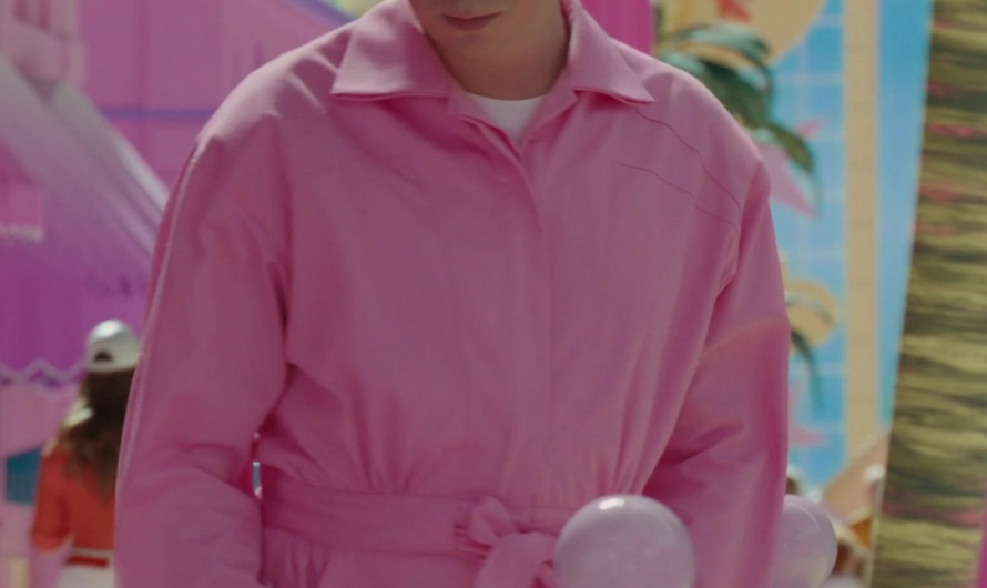 Sunglasses of Michael Cera as Allan