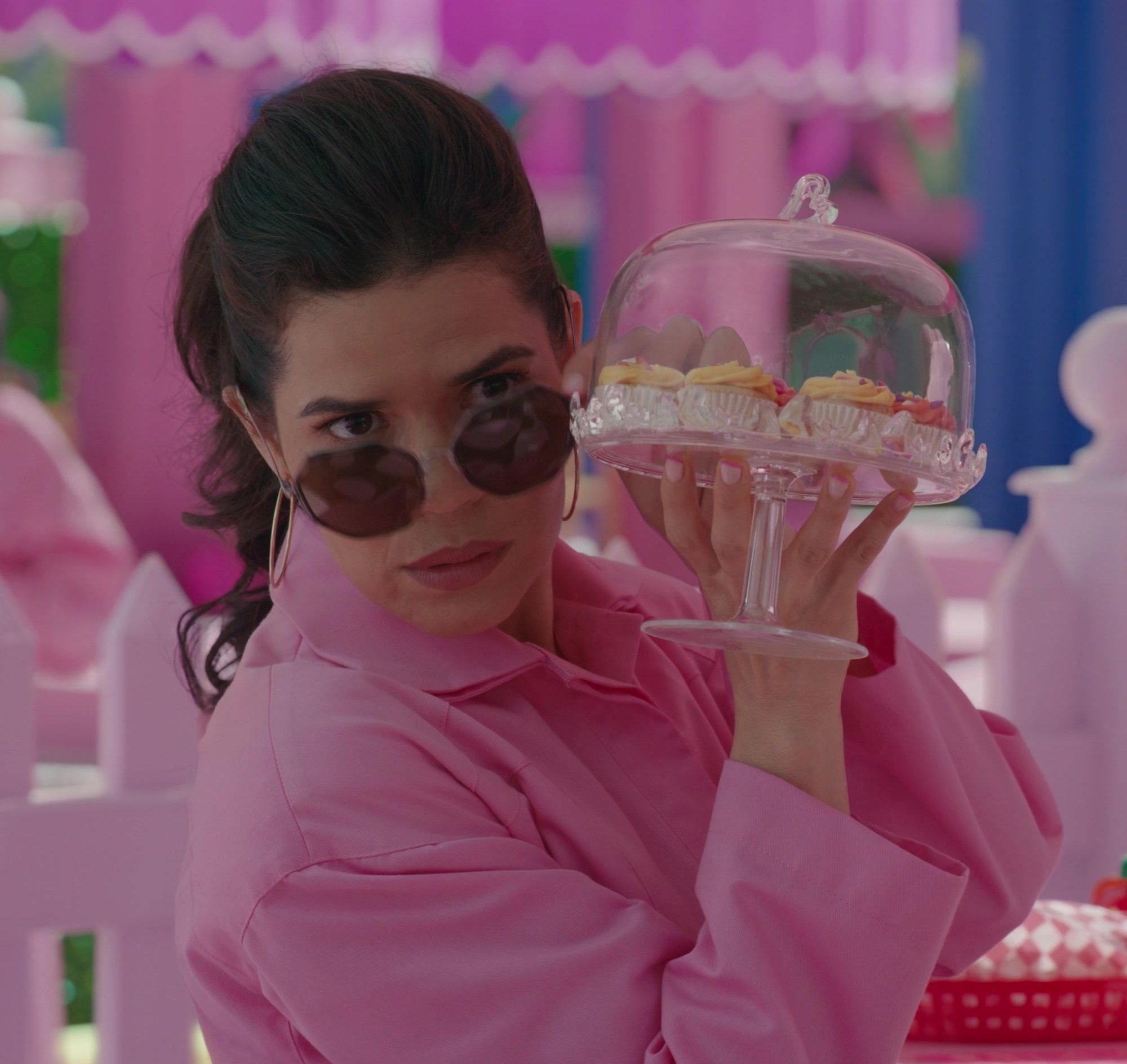 Hexagon Sunglasses of America Ferrera as Gloria