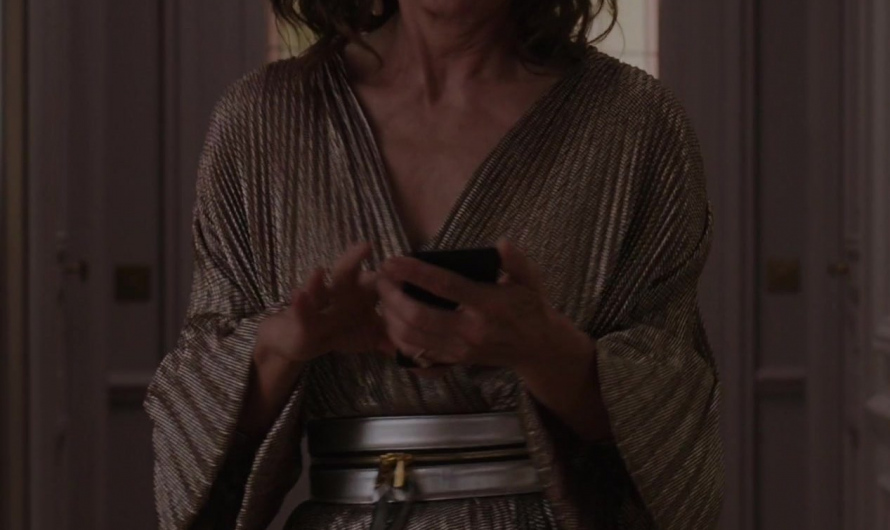 Bronze-Colored Pleated Dress of Philippine Leroy-Beaulieu as Sylvie