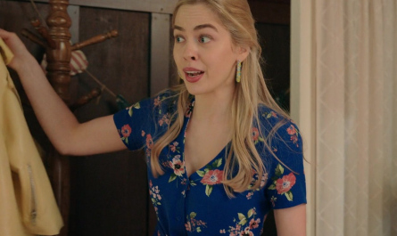 Blue Floral Tie Blouse of Sarah Dugdale as Lizzie Outfit Virgin River TV Show