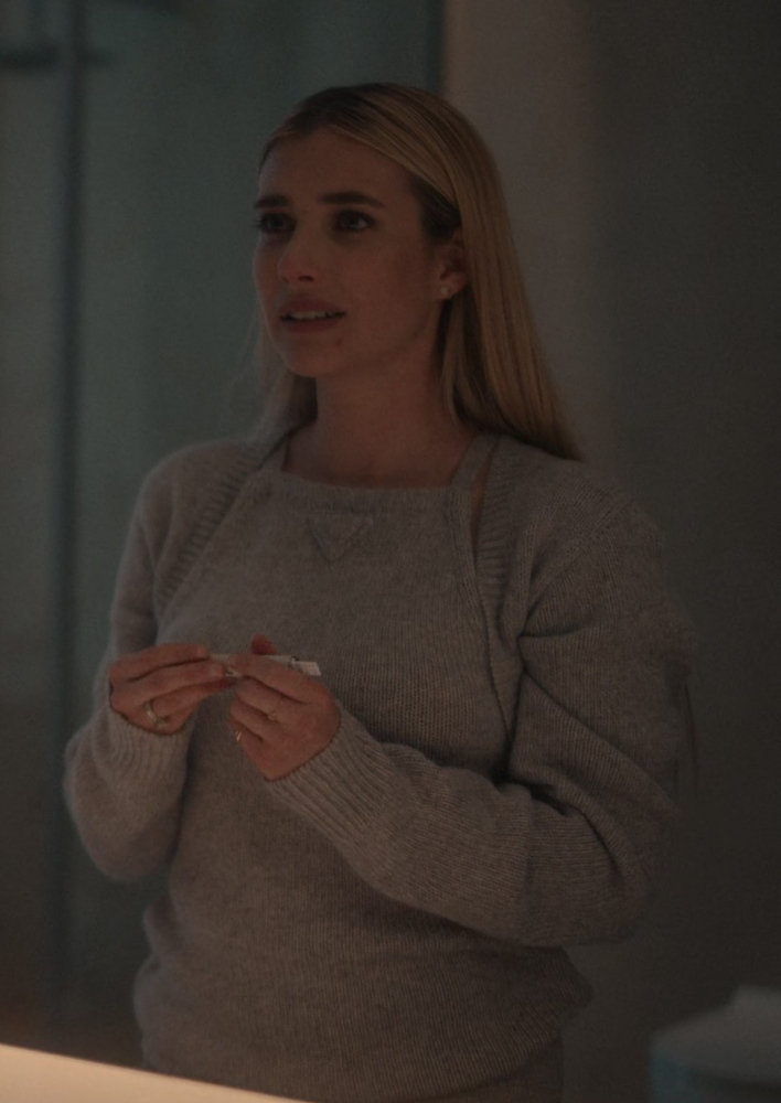 grey sweater - Emma Roberts (Anna Victoria Alcott) - American Horror Story TV Show