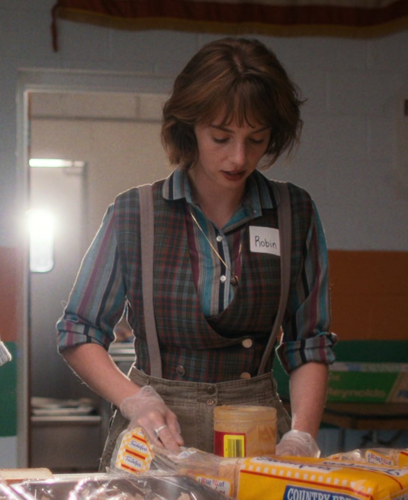 Plaid Vest of Maya Hawke as Robin Buckley from Stranger Things TV Show