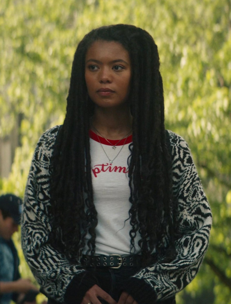 relaxed boxy cardigan - Jaz Sinclair (Marie Moreau) - Gen V TV Show